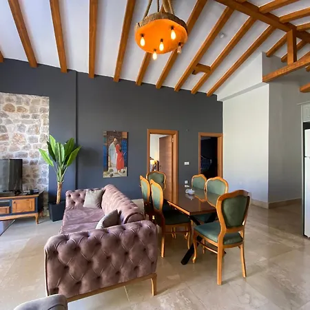 别墅 Tlos 3+1 Villa, Oezel Havuzlu,