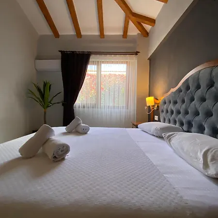 Tlos 3+1 Villa, Oezel Havuzlu, *