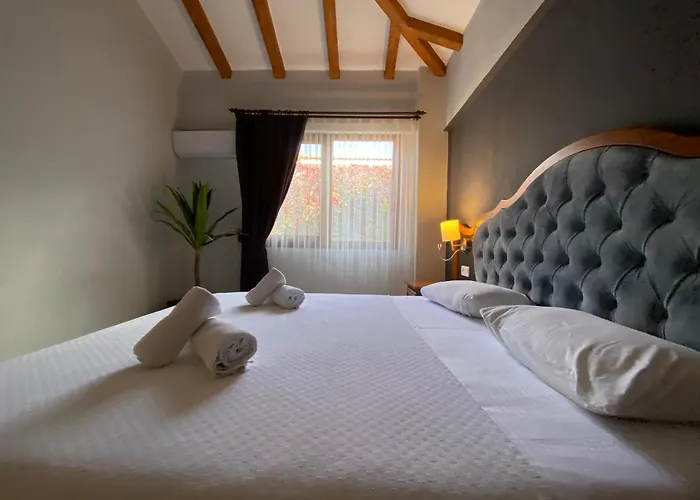 Tlos 3+1 Villa, Oezel Havuzlu, *